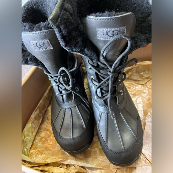 Ugg Men's Butte black boot - Picture 2 of 11